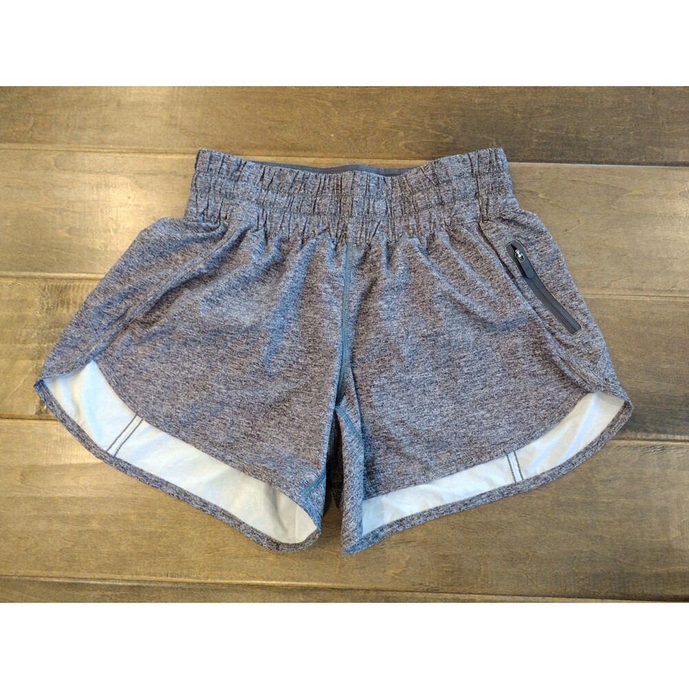 LULULEMON Women's Tracker gray 3.5" athletic shorts - size 4
